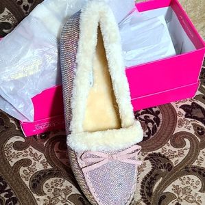 Dazzling moccasins from shoe dazzle!